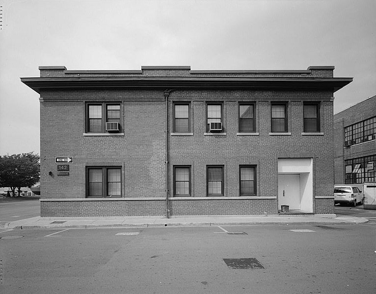 File:East elevation, looking west - Navy Yard, Building No. 142.jpg