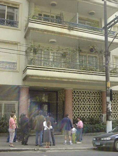 File:Edificio Cinderela (8103777233).jpg