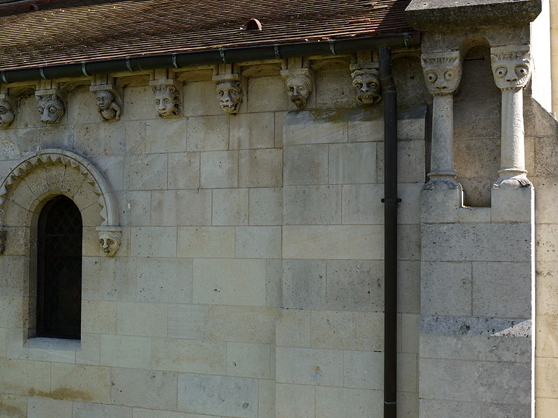 File:Eglise de Tracy le Val P1120791 31-07-2011 16-05-35.jpg