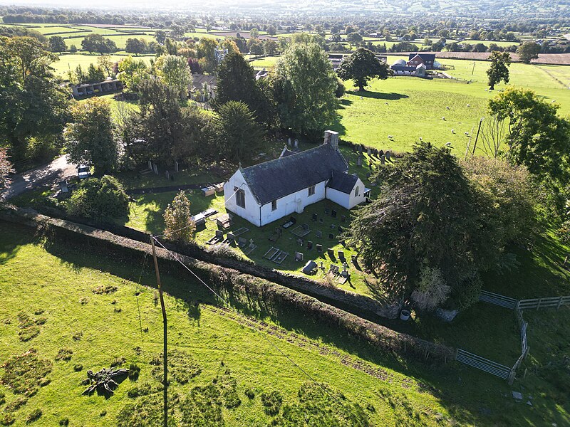 File:Eglwys Llangwyfa, Bryniau Clwyd - The Clwydian Range and Dee Valley AONB, Cymru (Wales) 06.jpg