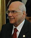 Enrique Bolaños Geyer 2004 (rognée).jpg