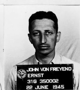 Ernst John von Freyend in 1945