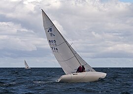 Etchells Guerre Kanu.jpg