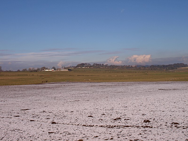 File:Farmland near Dunlop - geograph.org.uk - 1712998.jpg