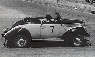 Jack McKinnon placed second driving a Ford V8 Ford V8 of Jack McKinnon.jpg