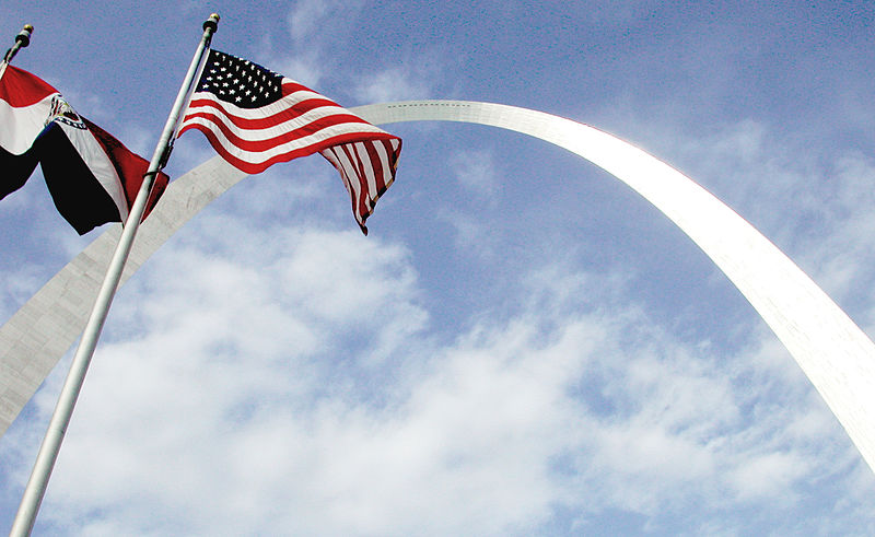 File:Gateway Arch (5263513009).jpg