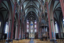 Het interieur van de kerk