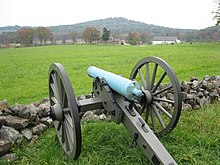 Bronze 12-pdr howitzer Fort Ripley had four. Gettysburg PA bronze 12-pdr howitzer CSA.jpg