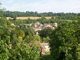 Glaignes (60), vue sur le village depuis l'ouest.jpg