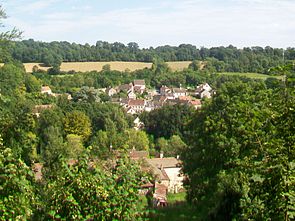 Glaignes (60), vue sur le village depuis l'ouest.jpg
