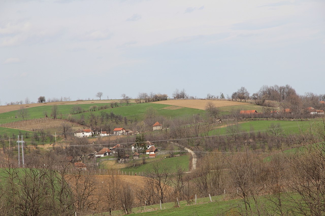 File:Selo Vragocanica - opština Valjevo - zapadna Srbija