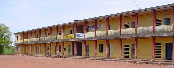 Govt High School, Bangra Mangeshwar. (Picture Taken in June 2003) Govt high school bm.jpg