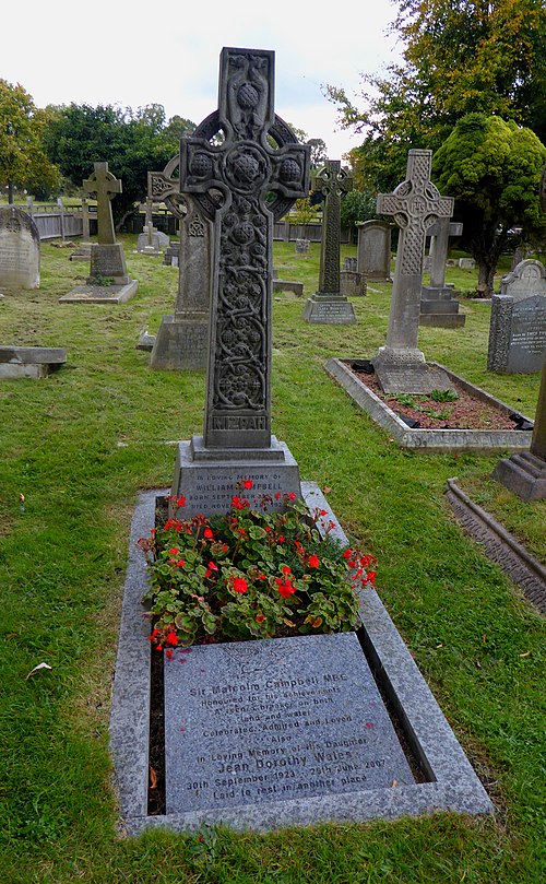 Campbell's grave at St Nicholas' Church in Chislehurst