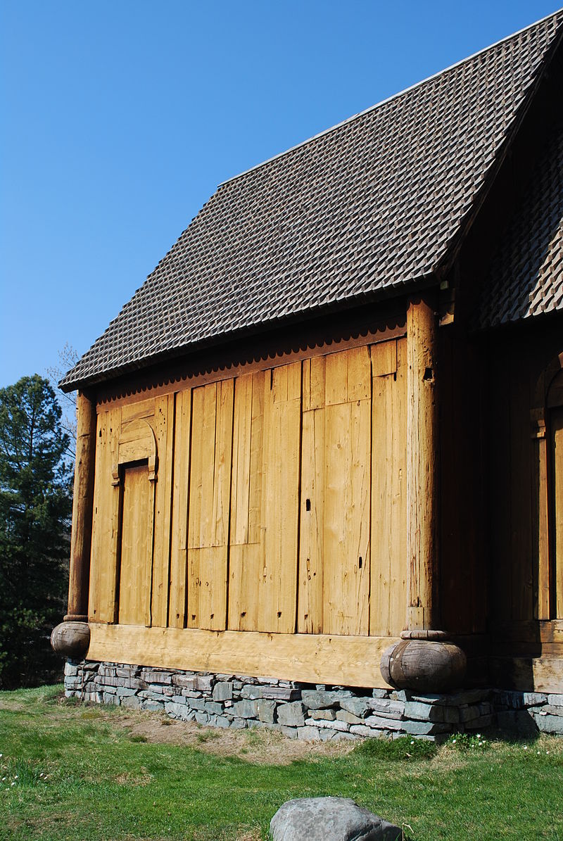 Haltdalen stavkirke 01.jpg