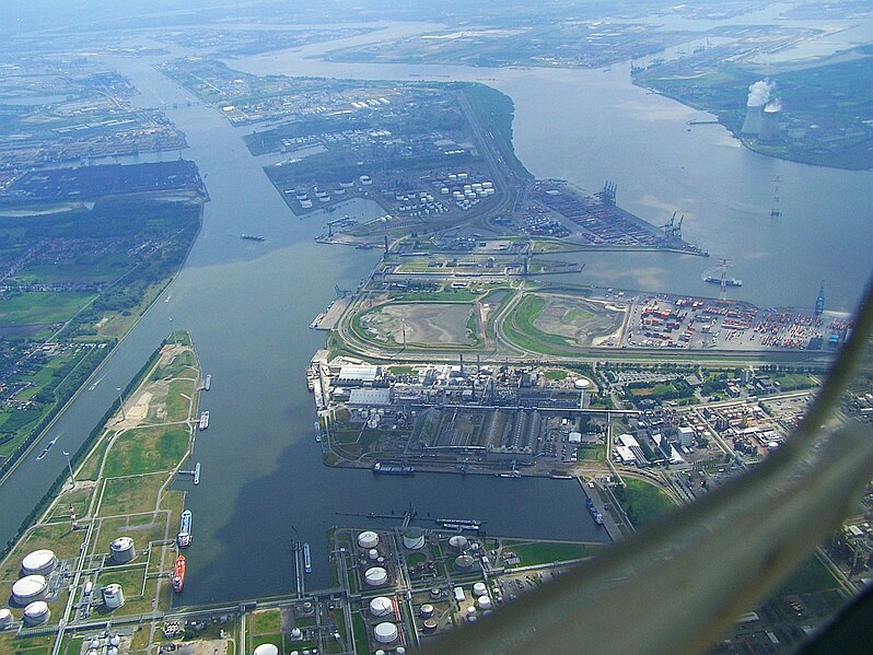 File:Haven Antwerpen08.jpg