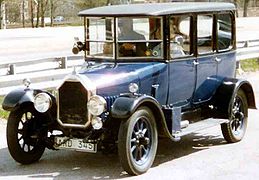 Humber 11,4 HP Saloon 1924.jpg