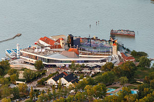 Neusiedler See: Geografie, Hydrogeologie, Hydrologie