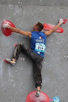 Jérémy Bonder na SP 2017 v boulderingu v Mnichově