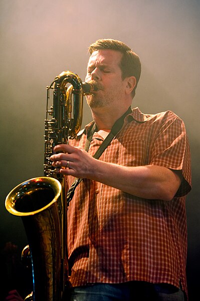 File:Ken Vandermark 05N2767.jpg