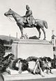 König-Albert-Denkmal von 1907 auf dem damaligen Ernst-Geßner-Platz; seit circa 1945 nicht mehr vorhanden