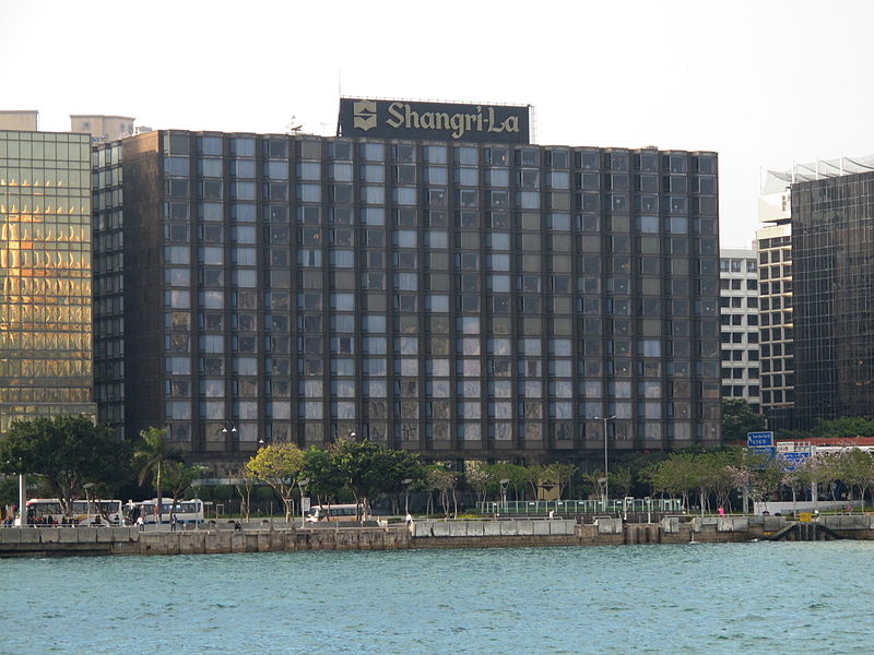 File:Kowloon Shangri-La 2011.jpg