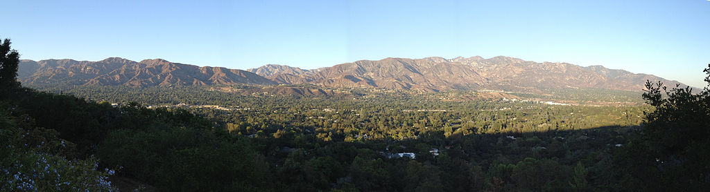 Panoramic view of San Gabriel Mountains from La Cañada Flintridge, 2012