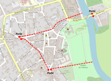 Mapa con los nombres de las calles actuales y una línea de puntos que delimita la ruta del casco antiguo.