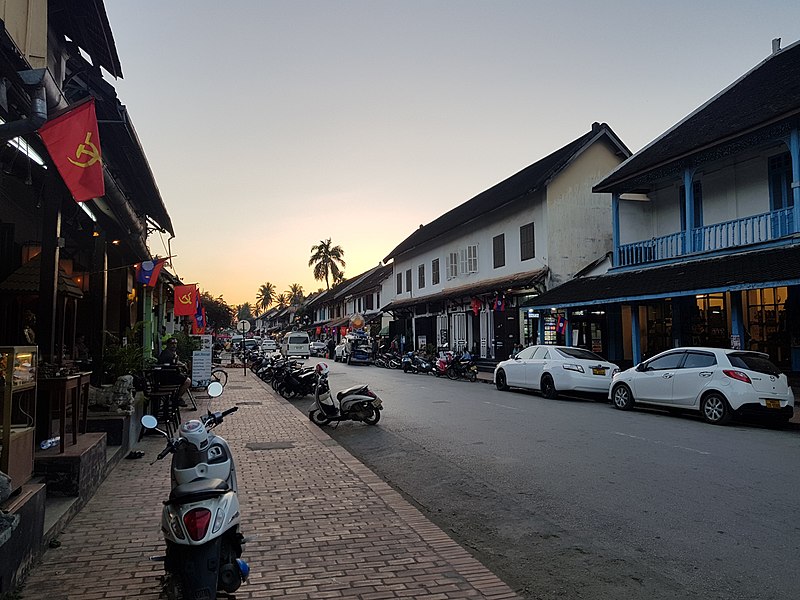 File:Luang Prabang Laos 03.jpg