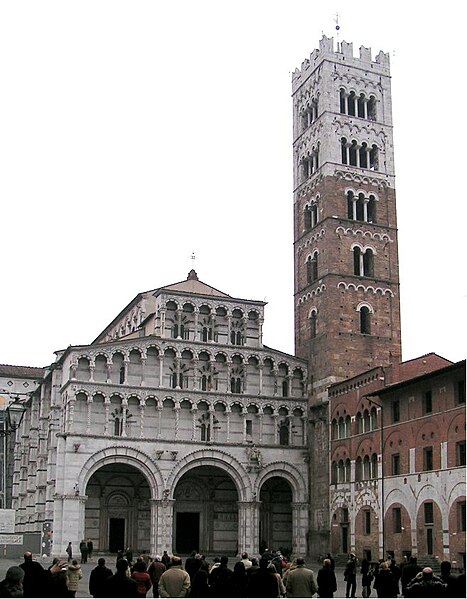 صورة:Lucca cattedrale san martino italy.jpg