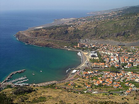 Machico (Portugal).jpg