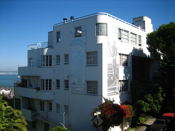 The Malloch Building in San Francisco is stepped back along the contour of the steep side of Telegraph Hill.