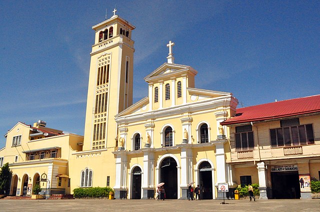 Image: Manaoag Basilica, Pangasinan