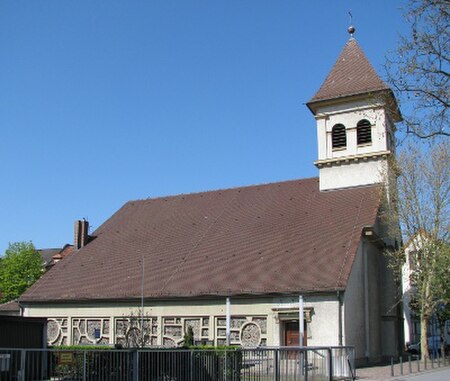 Mannheim Kaefertal St Laurentiuskirche