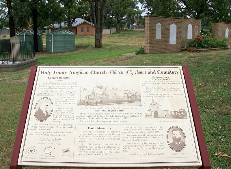 File:Memorial garden interp board - Holy Trinity Bacchus Marsh.JPG