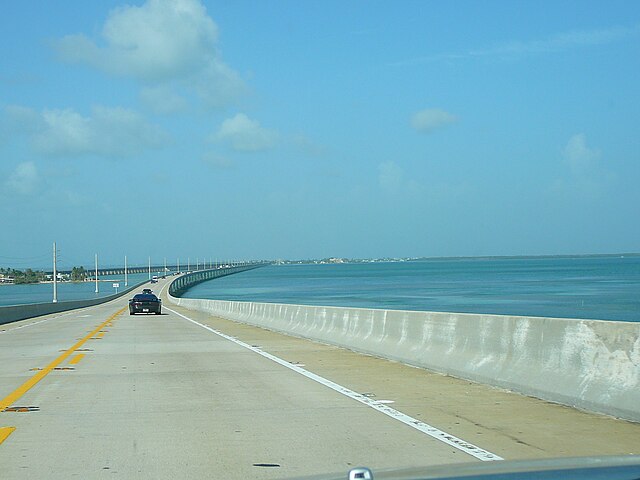 US 1 crossing Moser Channel along the Overseas Highway, Florida Keys