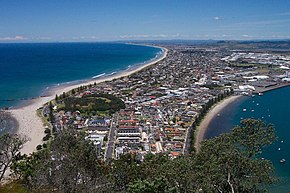 Mt Maunganui 2006.jpg