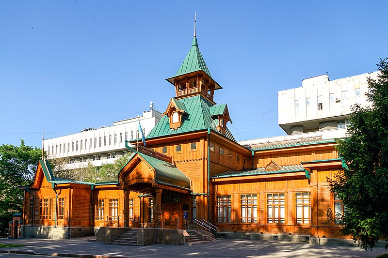 File:Museum of Folk Instruments, Almaty.jpg
