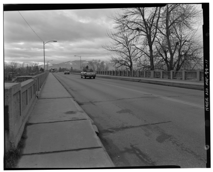 File:NORTH PORTAL. VIEW TO SOUTHWEST - Orange Street Bridge, Spanning Clark Fork River at Orange Street, Missoula, Missoula County, MT HAER MONT,32-MISS,5-11.tif