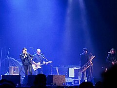 Nadine Shah - Suede at Ally Pally Nov 2021 (51675869055).jpg