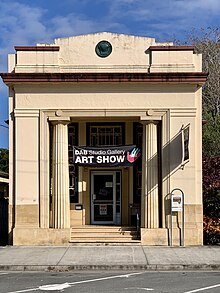 National Bank of Australasia Building, Mossman, Queensland 2020, 03.jpg