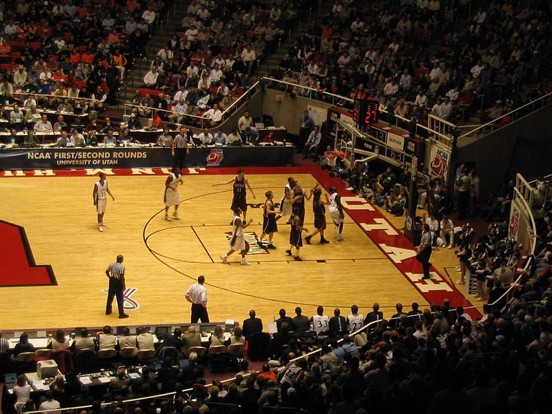 File:Nevada Wolf Pack vs. Montana Grizzlies, First Round, NCAA Men's Basketball Tournament, Huntsman Center, University of Utah, Salt Lake City, Utah (114272305).jpg