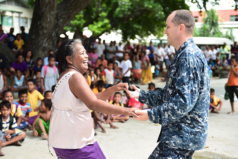 File:Pacific Partnership holds concert in Bairiki Square 150603-N-HY254-121.jpg