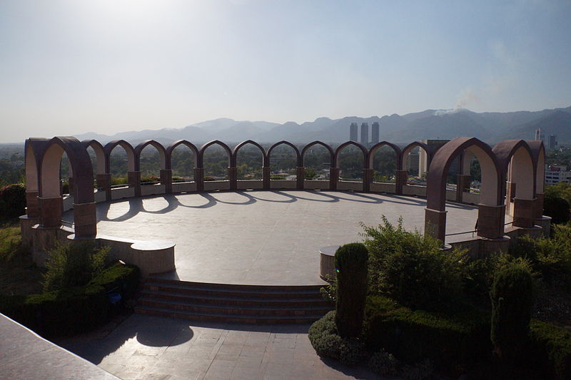 File:Pakistan monument (2).JPG