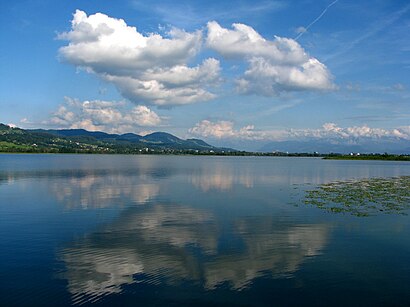 So kommt man zu dem Pfäffikersee mit den Öffentlichen - Mehr zum Ort Hier