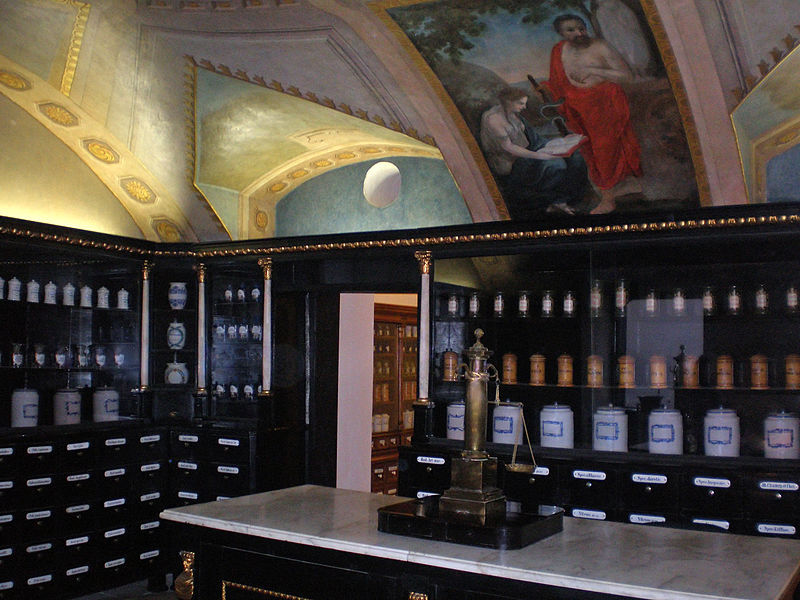 File:Pharmacy Museum in Bratislava 5.jpg