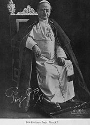 Pius XI after Coronation.jpg