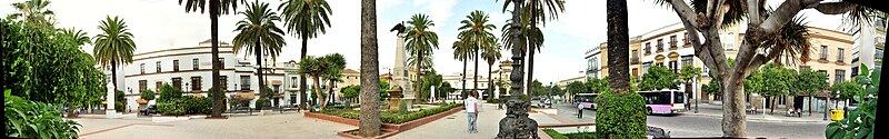 File:Plaza Angustias Panoramica Jerez.jpg