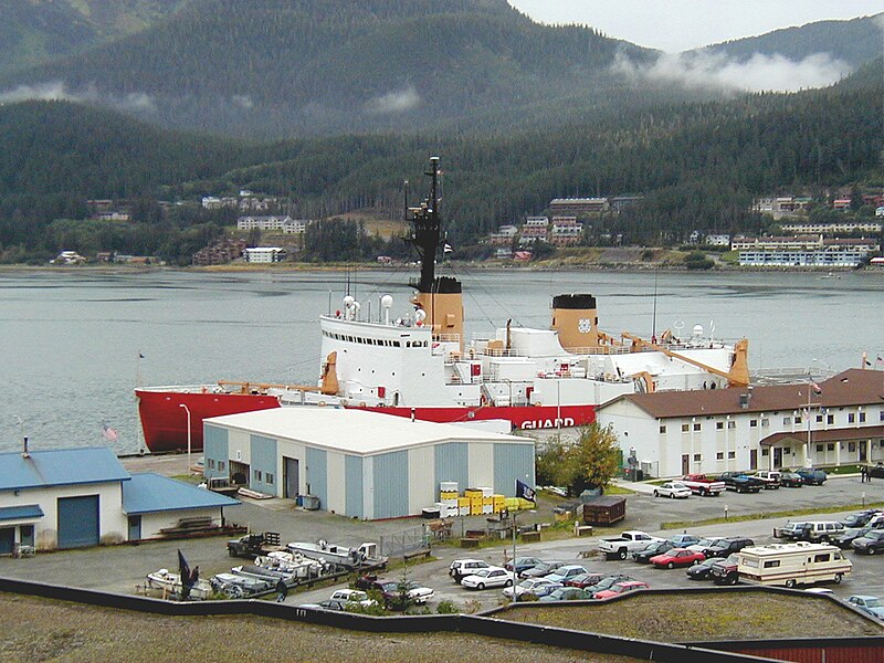 File:Polar Star docked at USCG Sation Juneau 197.jpg