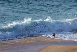 <span class="mw-page-title-main">Wind wave</span> Surface waves generated by wind on open water