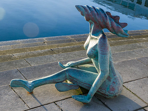 Skulptur am Hafen von Faro, Portugal